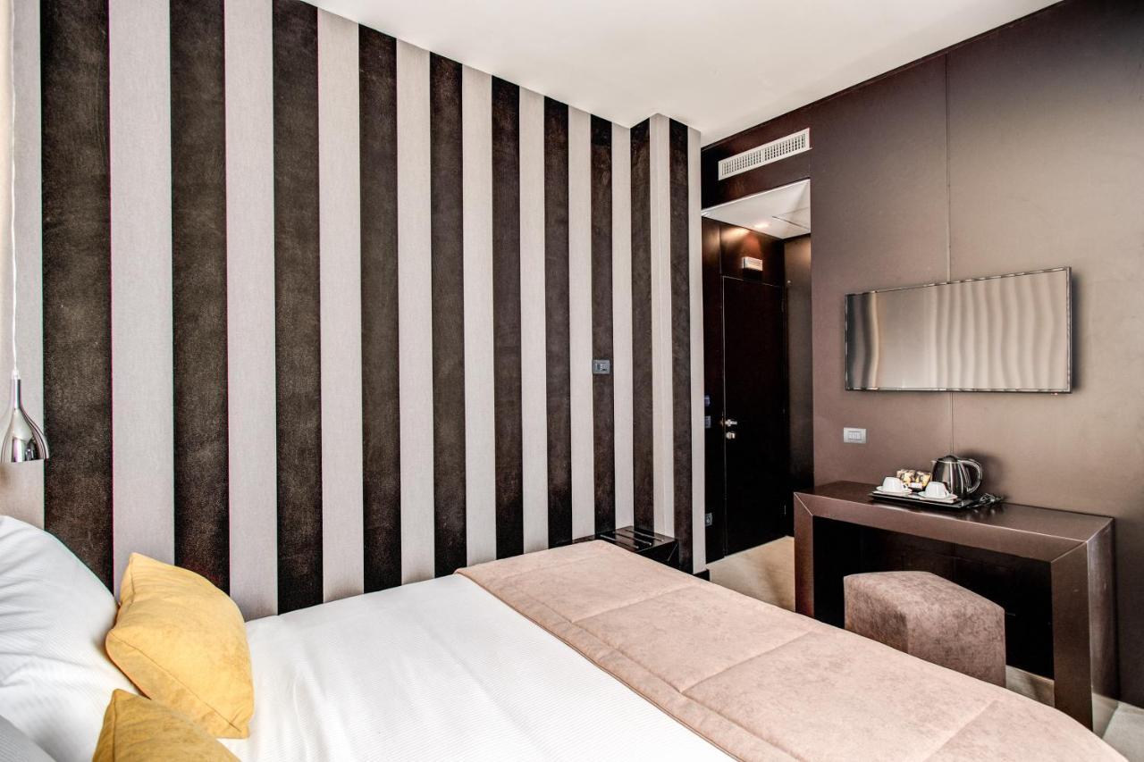 Superior Double or Twin Room,1003162170:JPEG