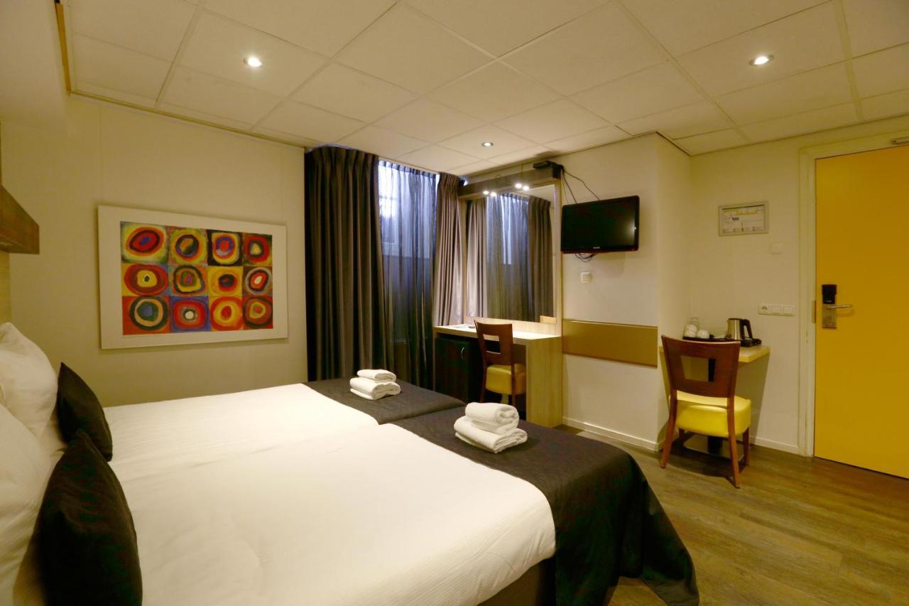 Triple Room,462306318:JPEG