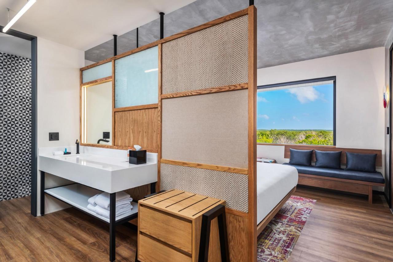 Doppelzimmer mit 2 Doppelbetten, Terrasse und Dschungelblick