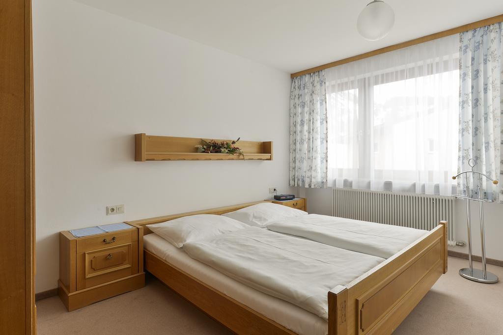 Two-Bedroom Apartment,120326700:JPEG