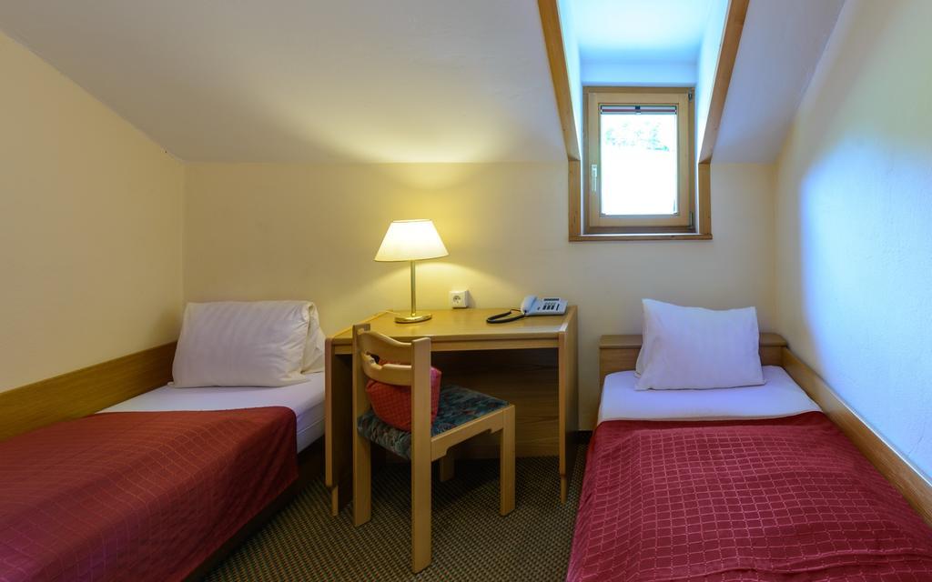 Economy Zweibettzimmer