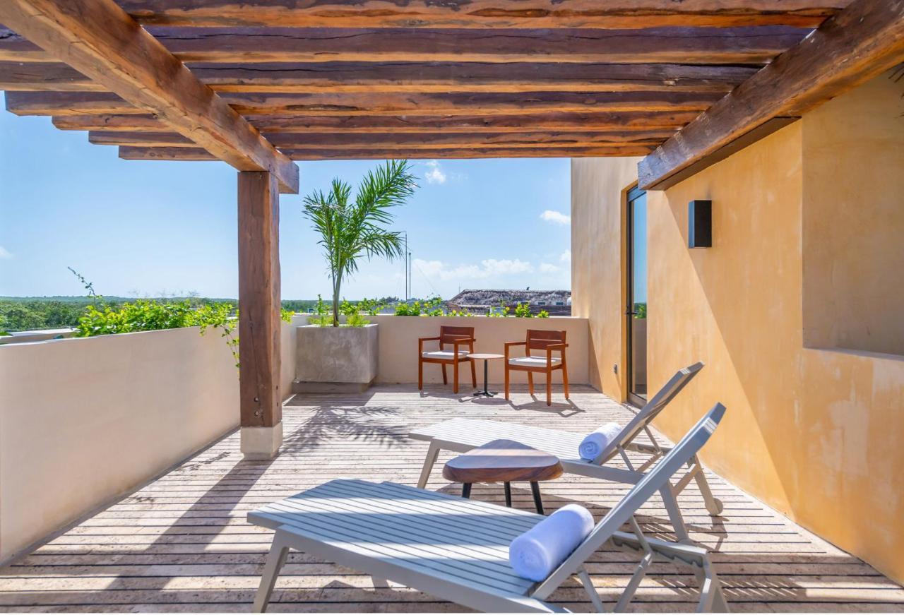 Suite mit 1 Schlafzimmer, Kingsize-Bett, Balkon und Dschungelblick