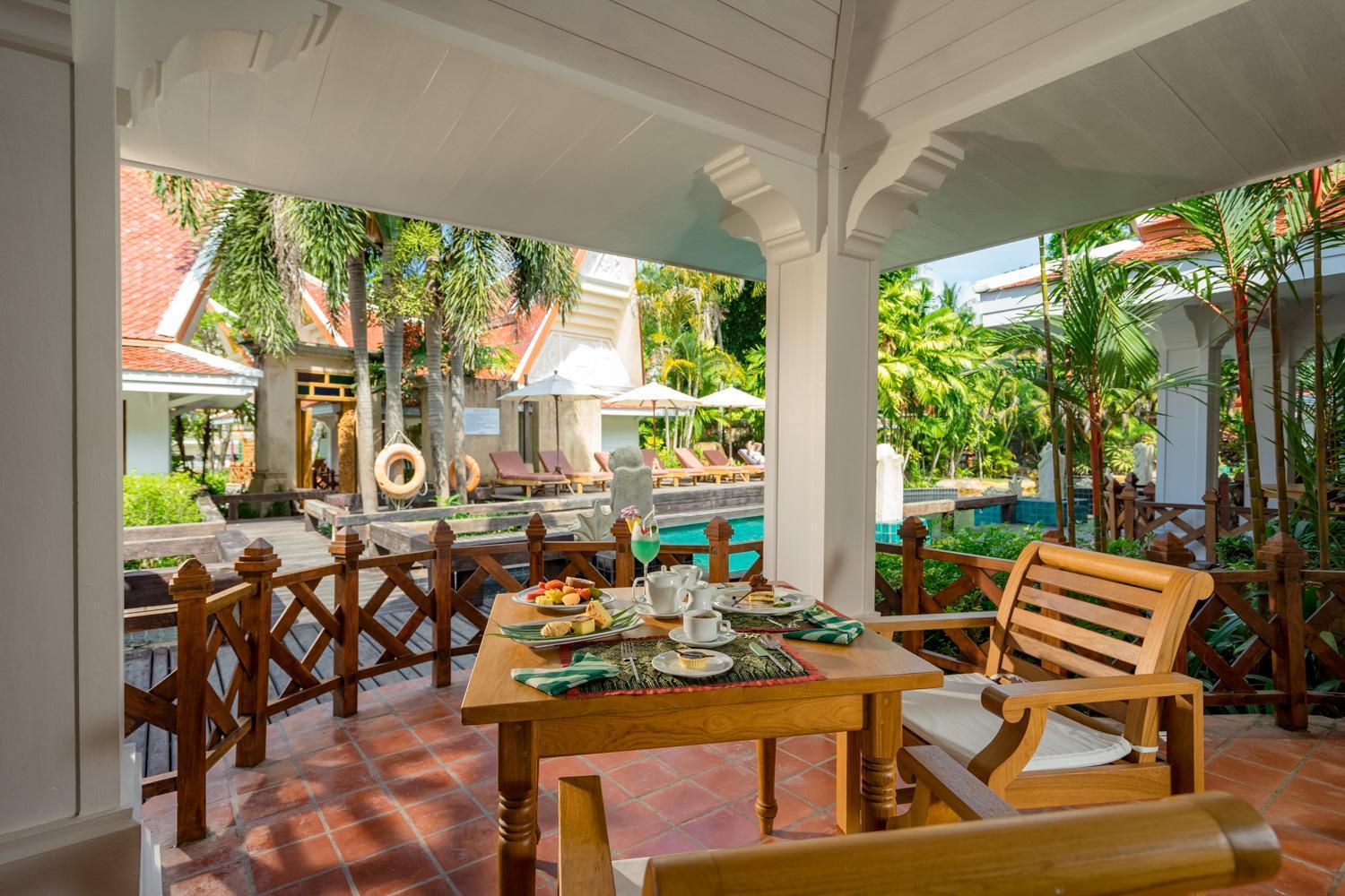 Villa mit Zugang zum Pool