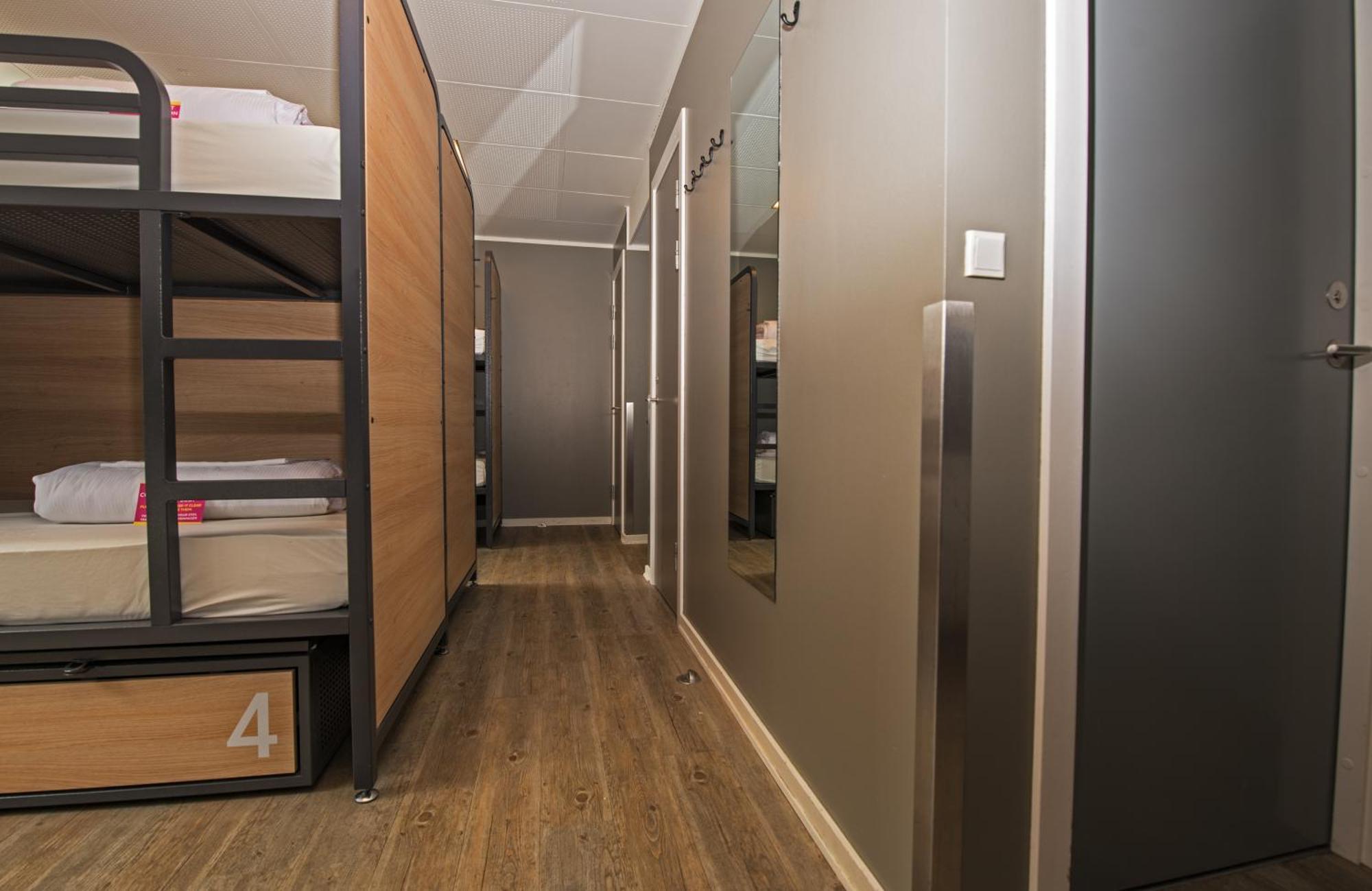 Bett im gemischten Schlafsaal mit 8 Betten