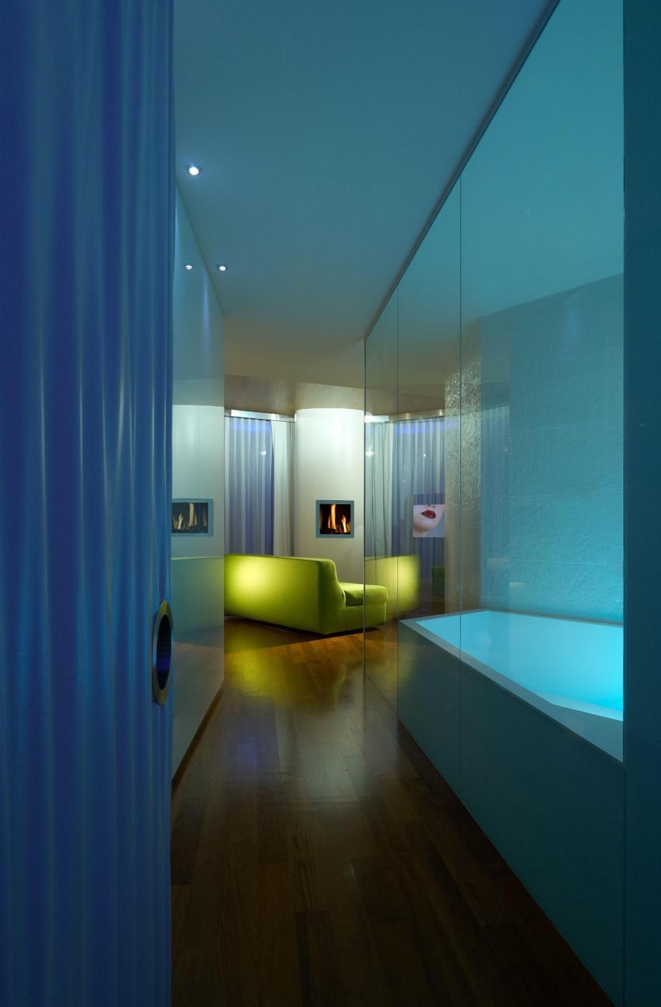 Deluxe Quadruple Room,1394417849:JPEG