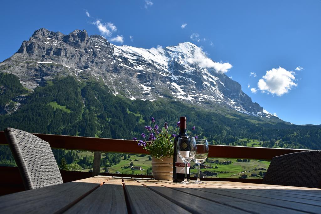 Superior Double Room with Eiger view and balcony,128017644:JPEG