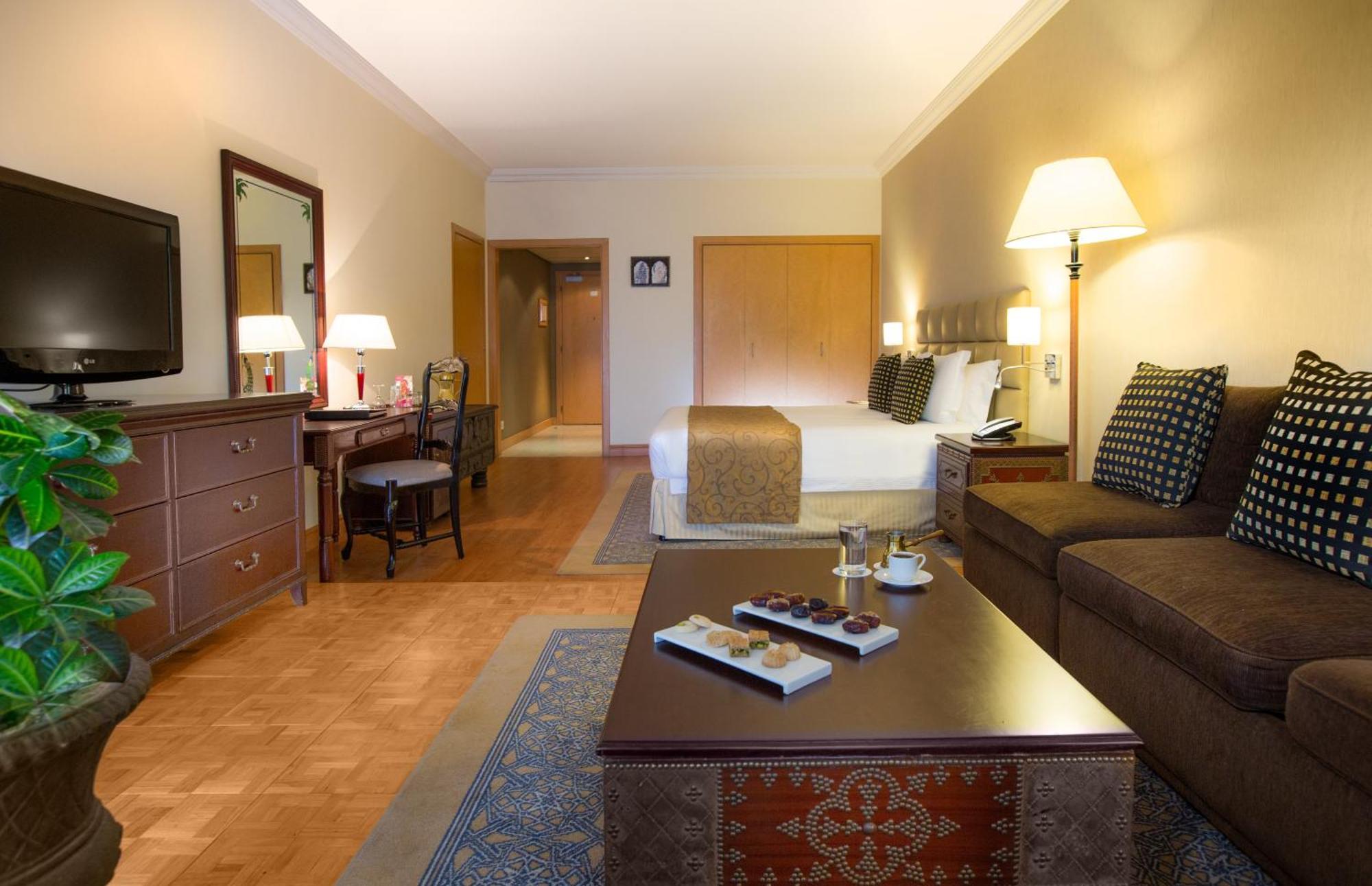 Family Suite,1365751277:JPEG