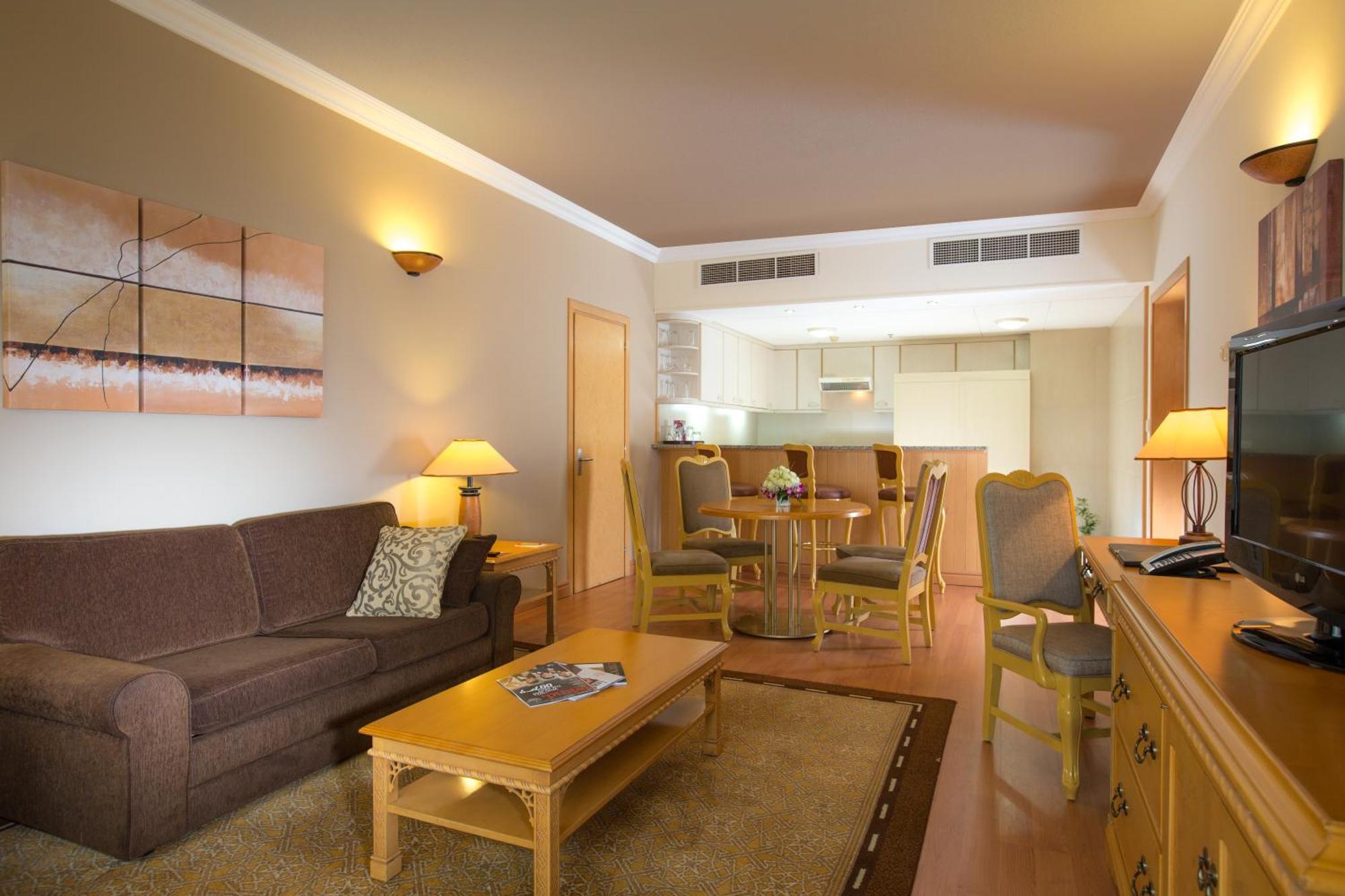 Two Bedroom Suite,1284064012:JPEG