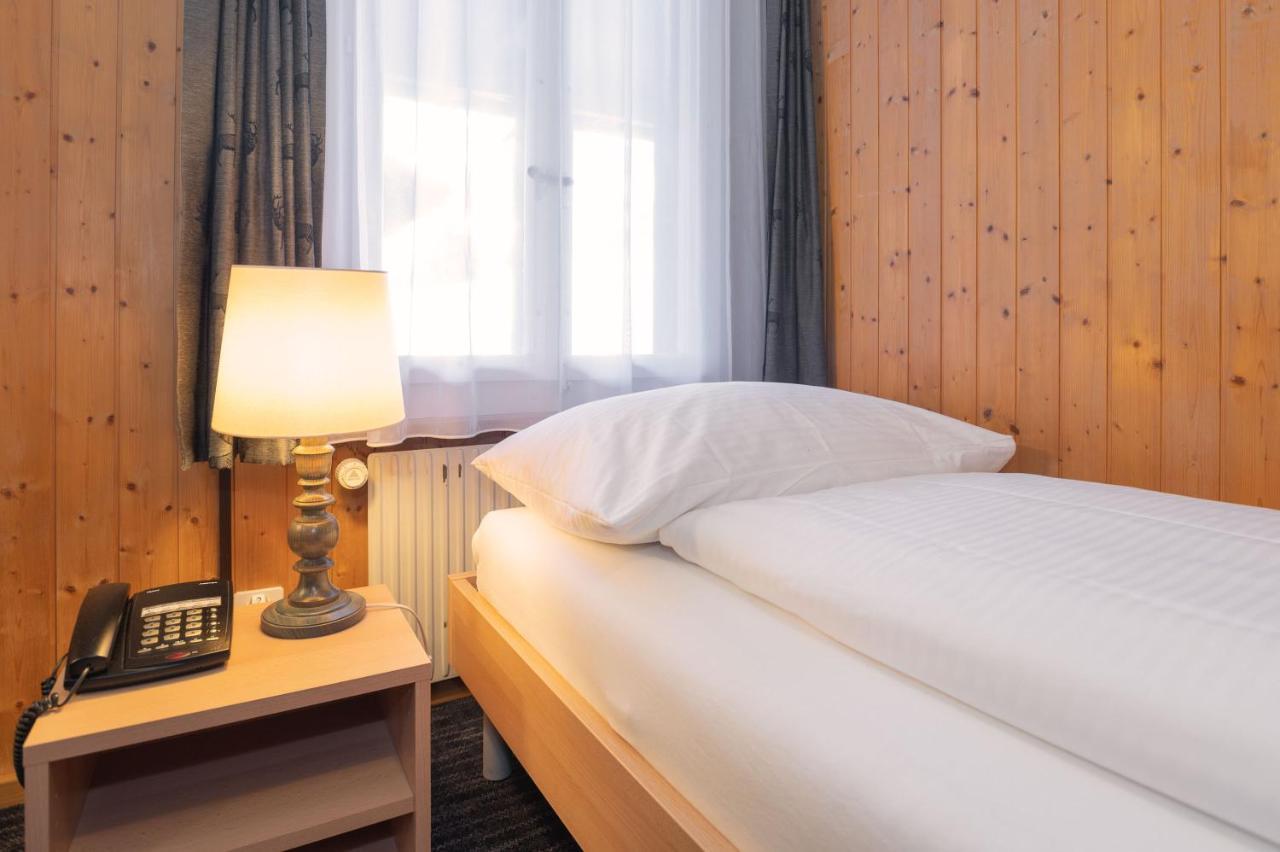 Single Room with Private Bathroom (no view),1330515656:JPEG