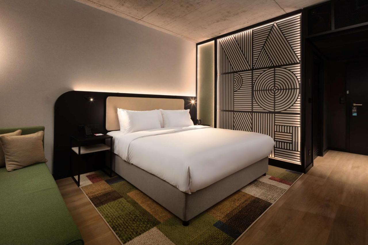 Deluxe Zimmer mit Kingsize-Bett und Schlafsofa