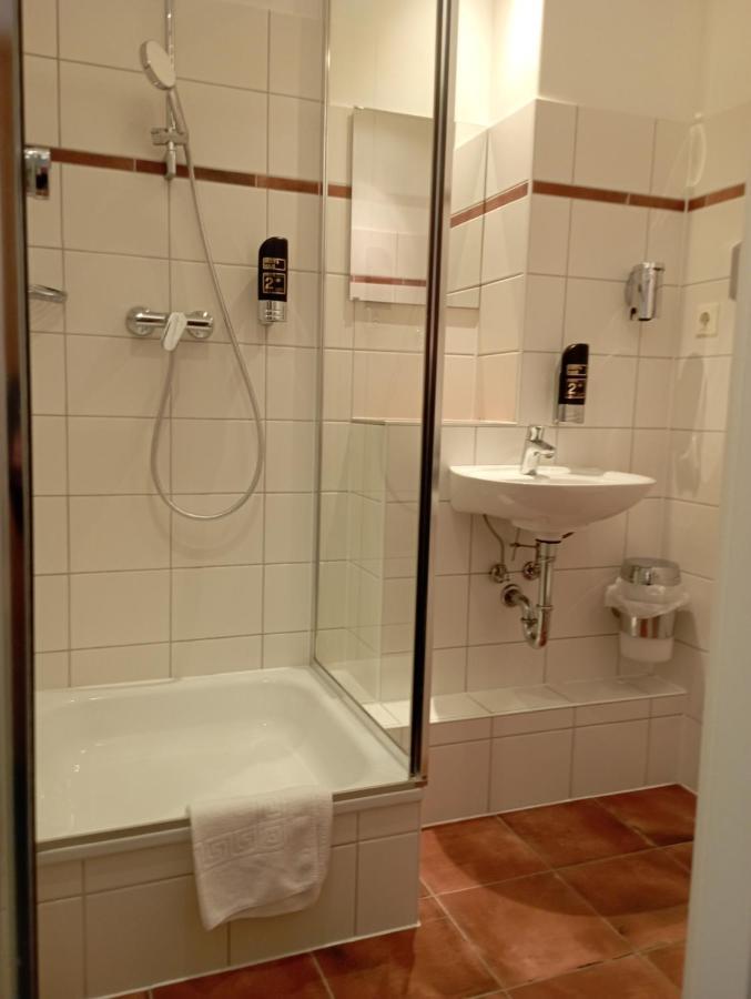 Quadruple Room,1352748394:JPEG