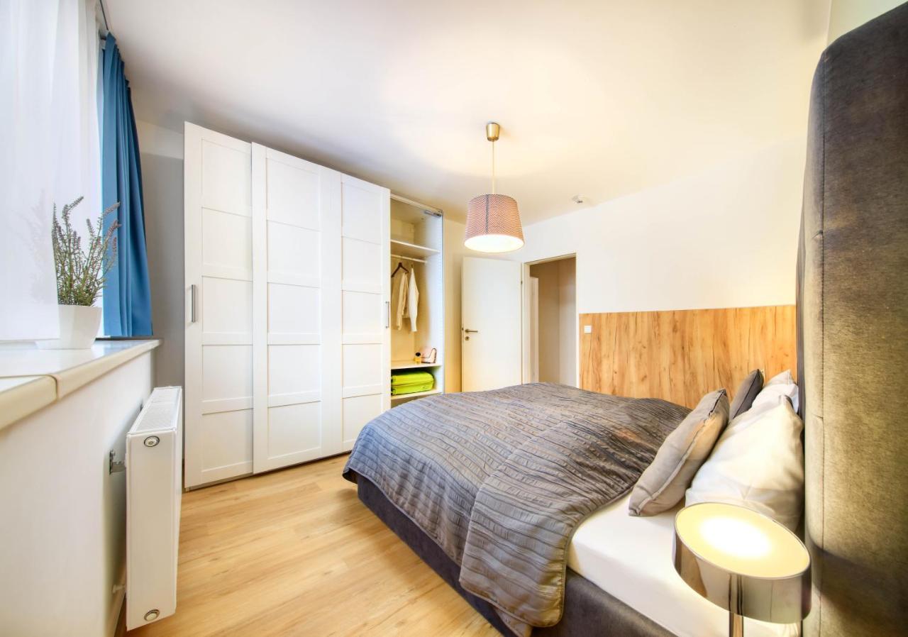 2-Bedroom Suite Balcony Air Condition