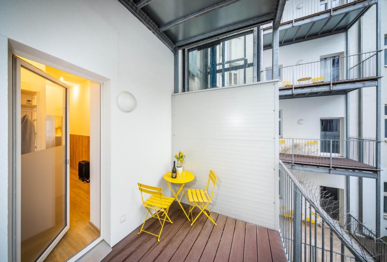 1-Bedroom Suite Balcony Air Condition