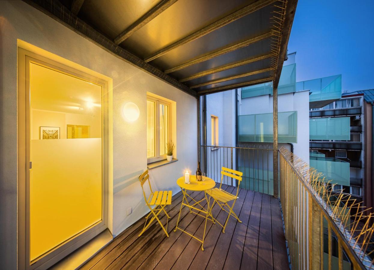 2-Bedroom Suite Balcony Air Condition