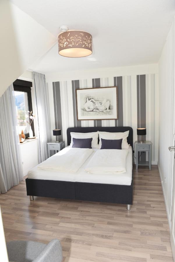 Doppelzimmer mit Gartenblick