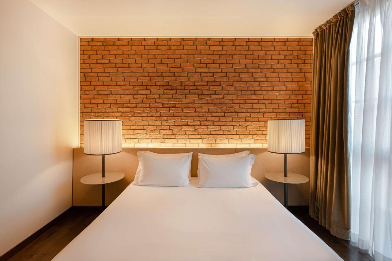 Deluxe Zimmer mit Kingsize-Bett