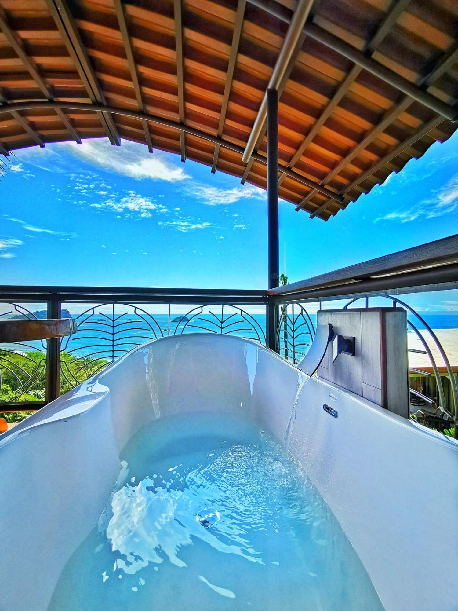 Airplane Sky Loft,1498982557:JPEG