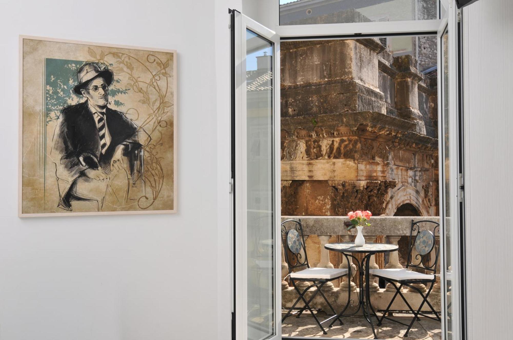 Superior Doppel- oder Zweibettzimmer mit Terrasse