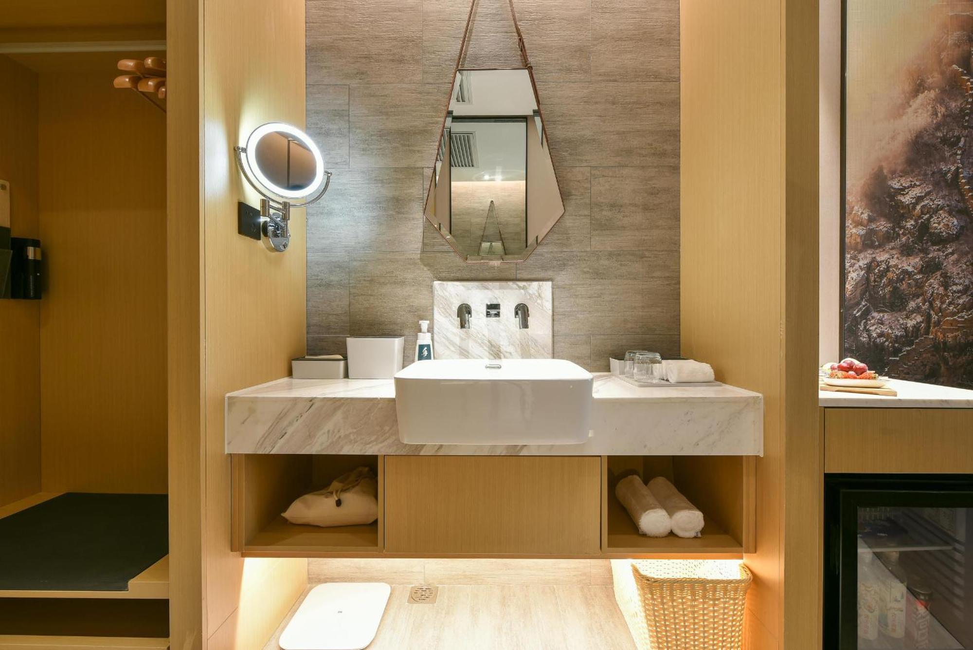 Jimu Double Room