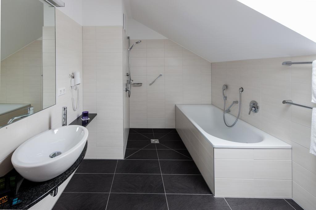 Family Junior Suite,224447246:JPEG