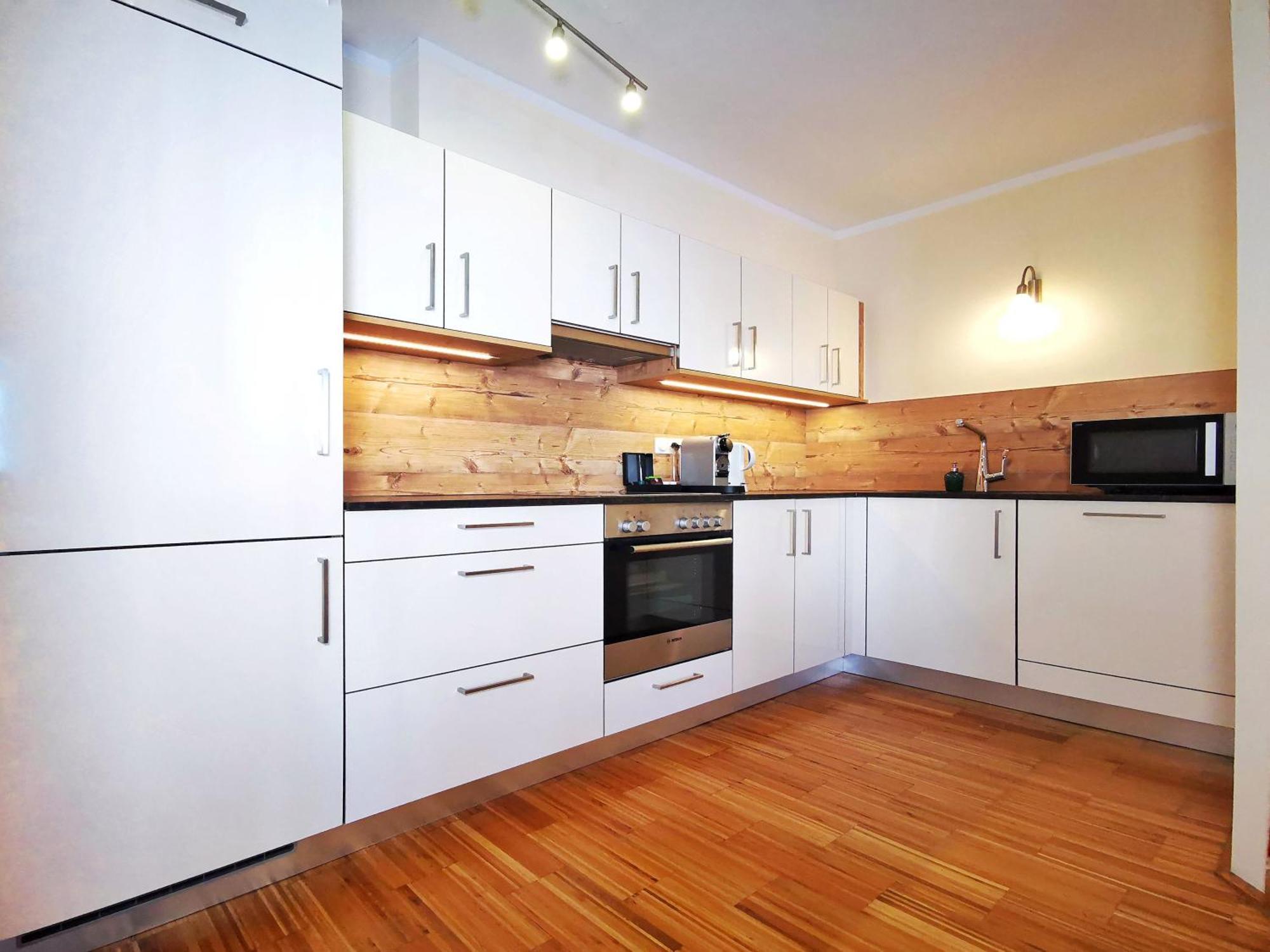 Three-Bedroom Apartment,1635246309:JPEG