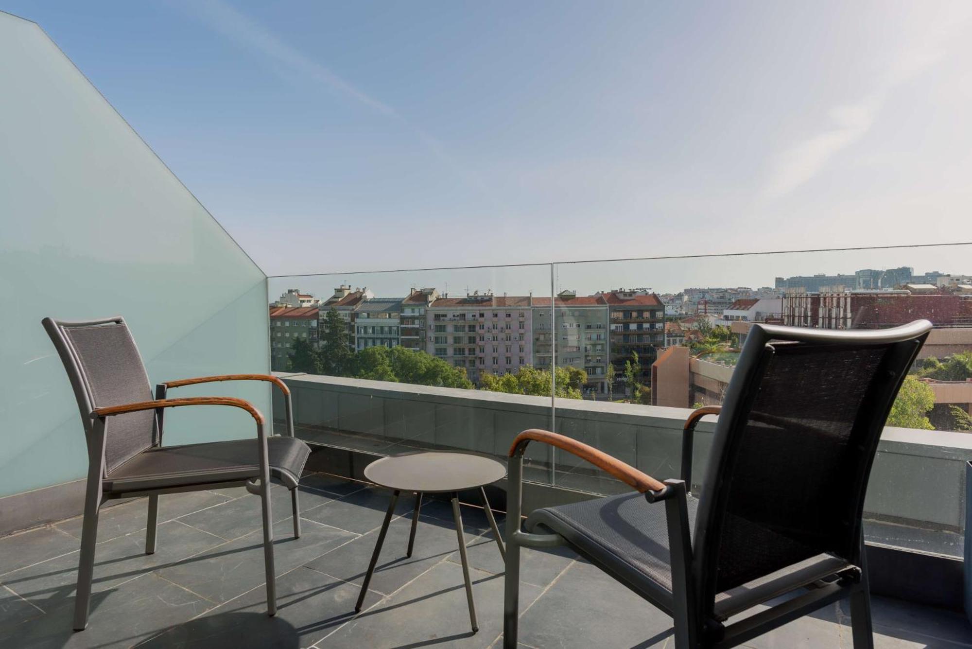 King Premium Terrace,1548849115:JPEG