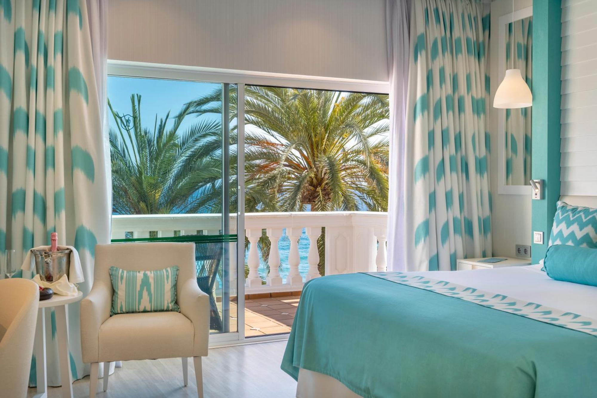 Premium Dreibettzimmer mit Meerblick