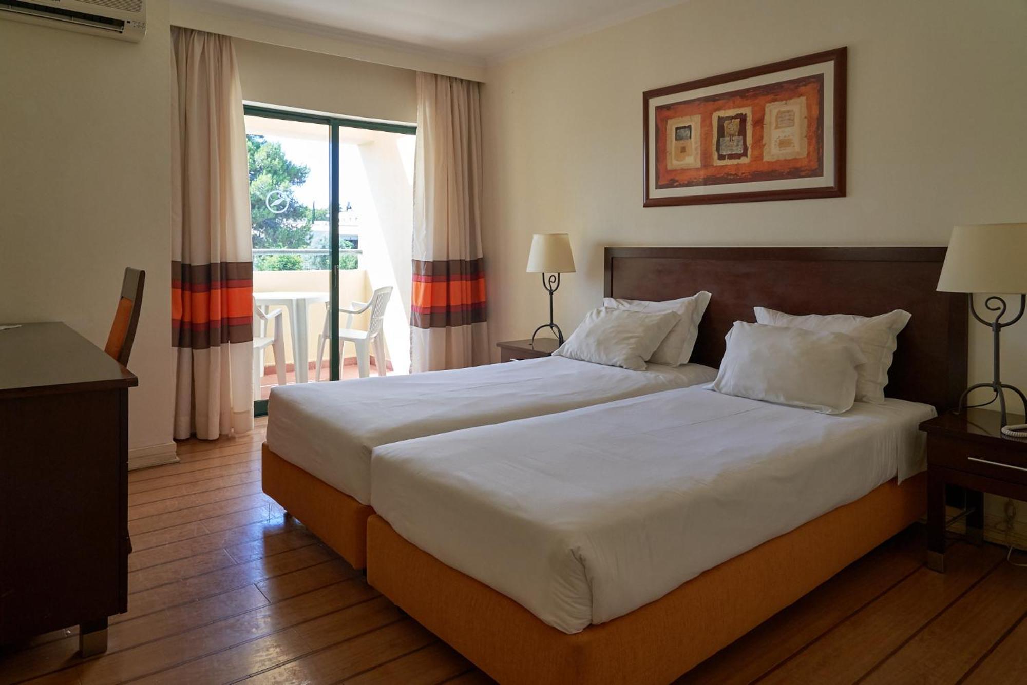 Deluxe Doppel-/Zweibettzimmer mit Stadtblick