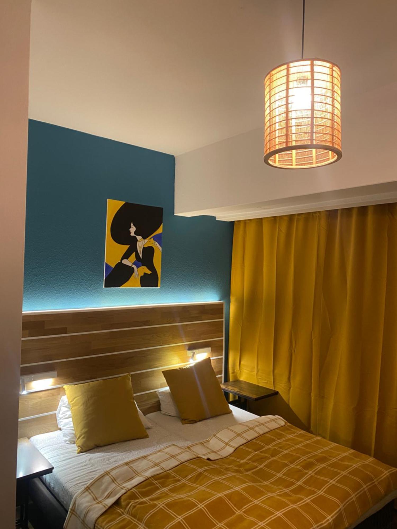 Double Room,1566955664:JPEG