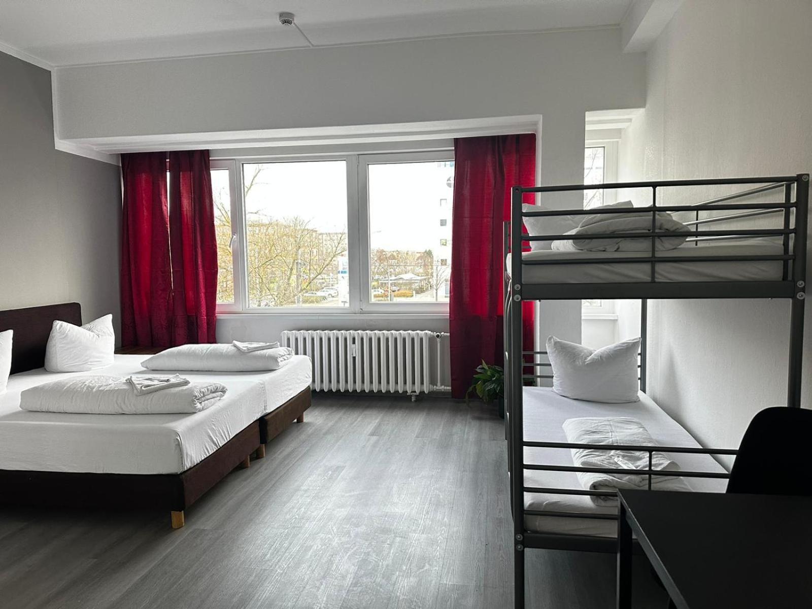 Quadruple Room,1567060442:JPEG