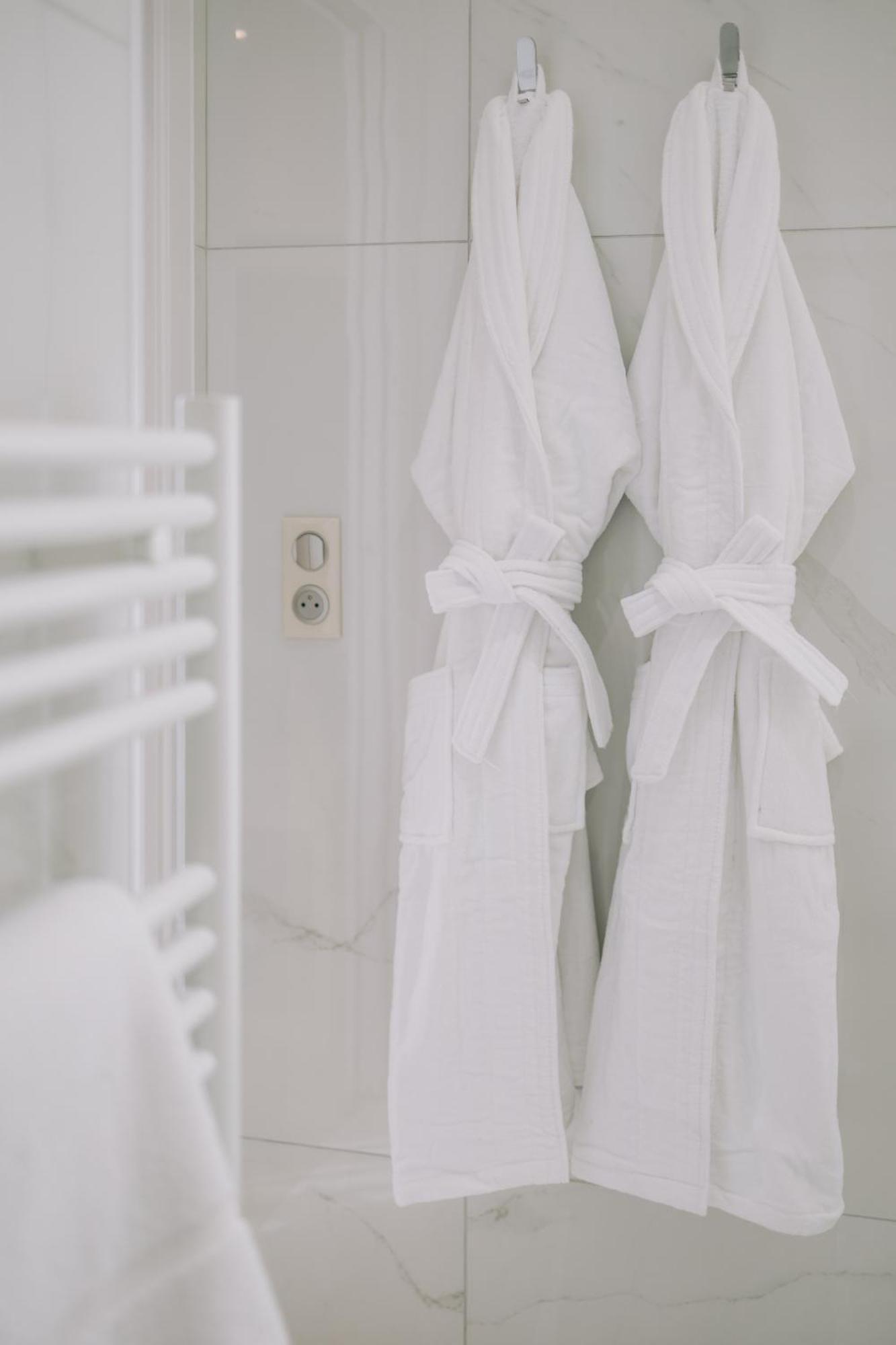 Family Room,1576802441:JPEG