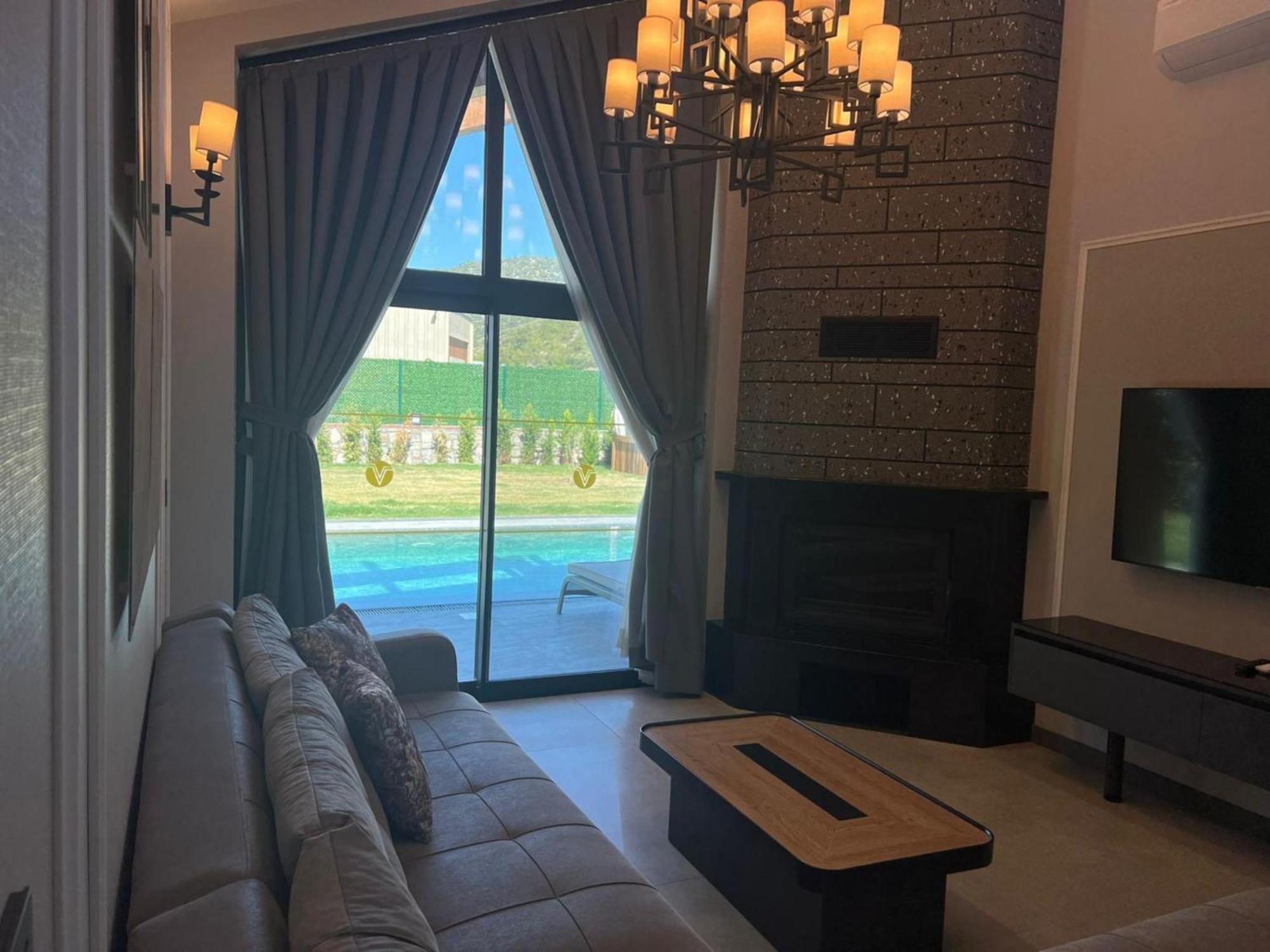 Villa with Private Pool,1586279856:JPEG