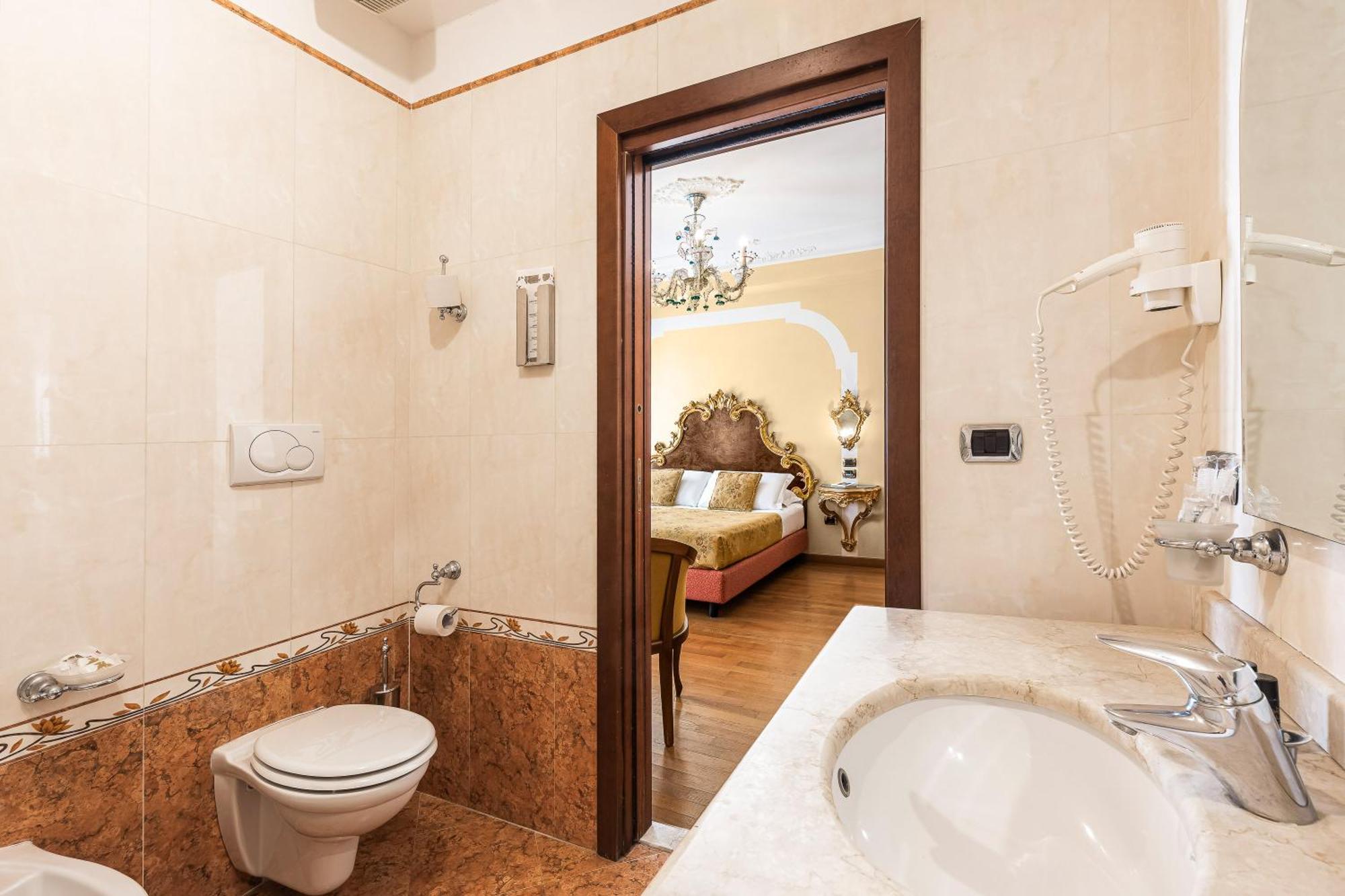 Classic Double or Twin Room