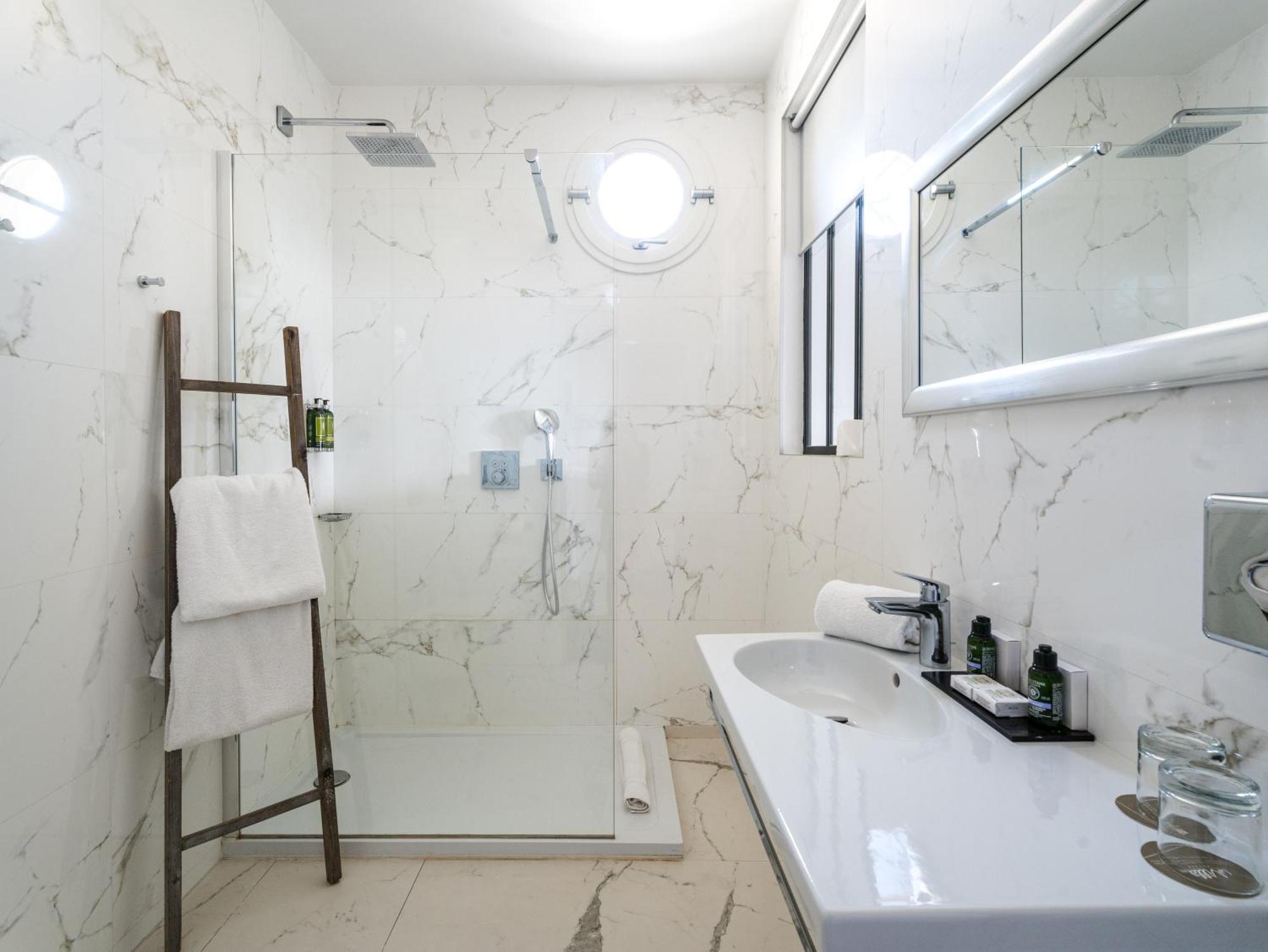 Prestige Zimmer mit Balkon