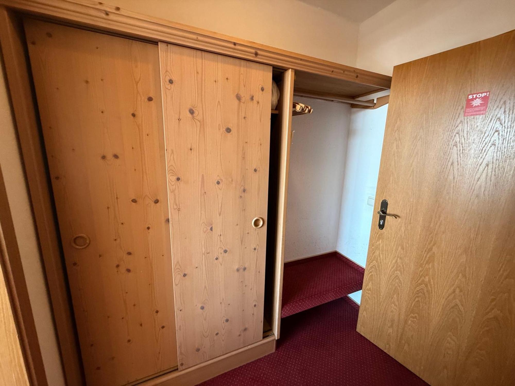 Junior Suite,1648015559:JPEG