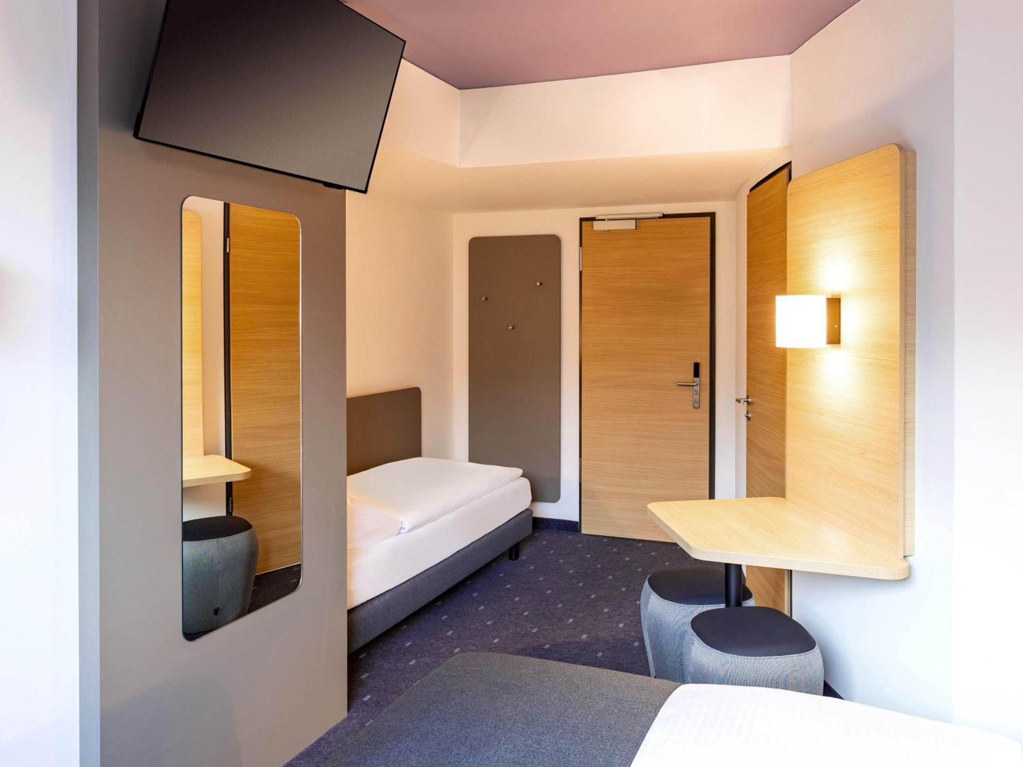 Triple Room,1695796938:JPEG