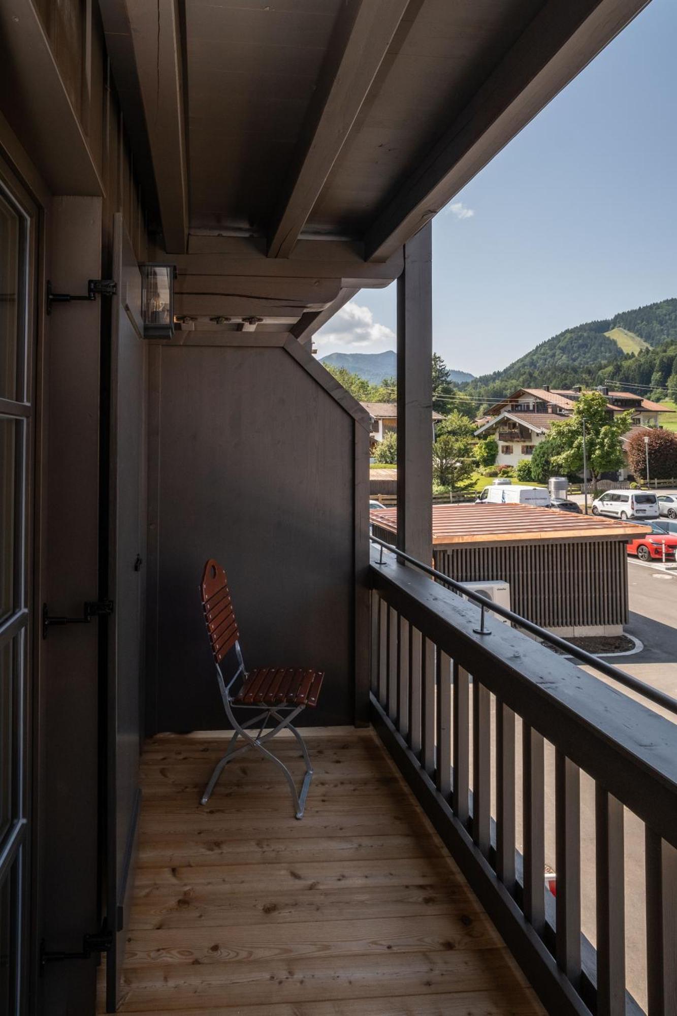 Double Room with Balcony,1702440724:JPEG