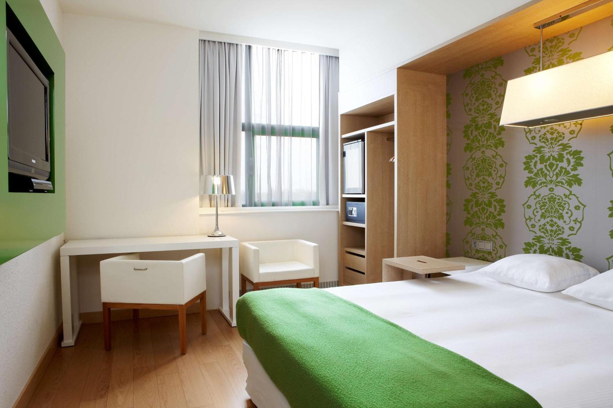 Standard Double or Twin Room,1704828127:JPEG
