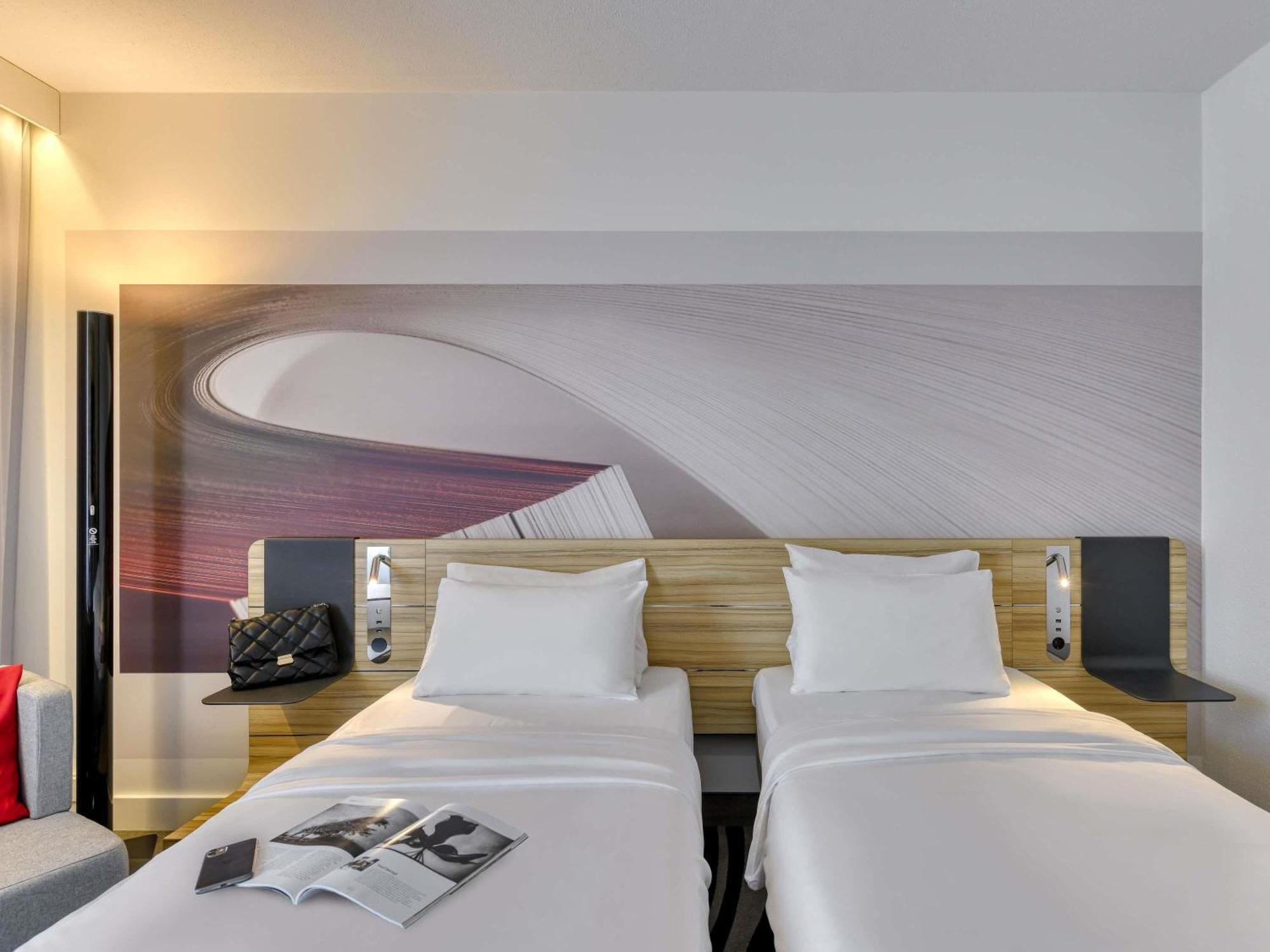 Standard Twin Room,1704830379:JPEG