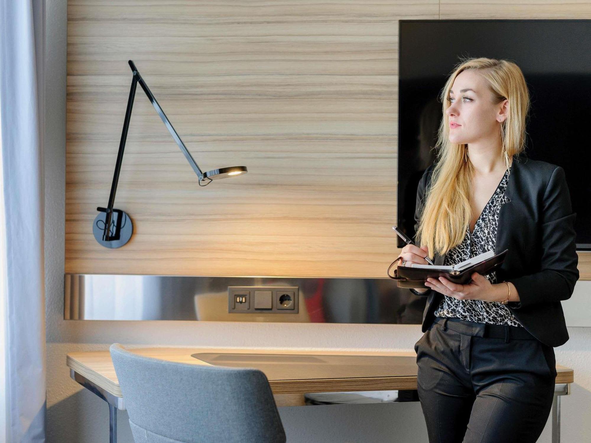 Superior Queen Room with Sofa,1704830385:JPEG