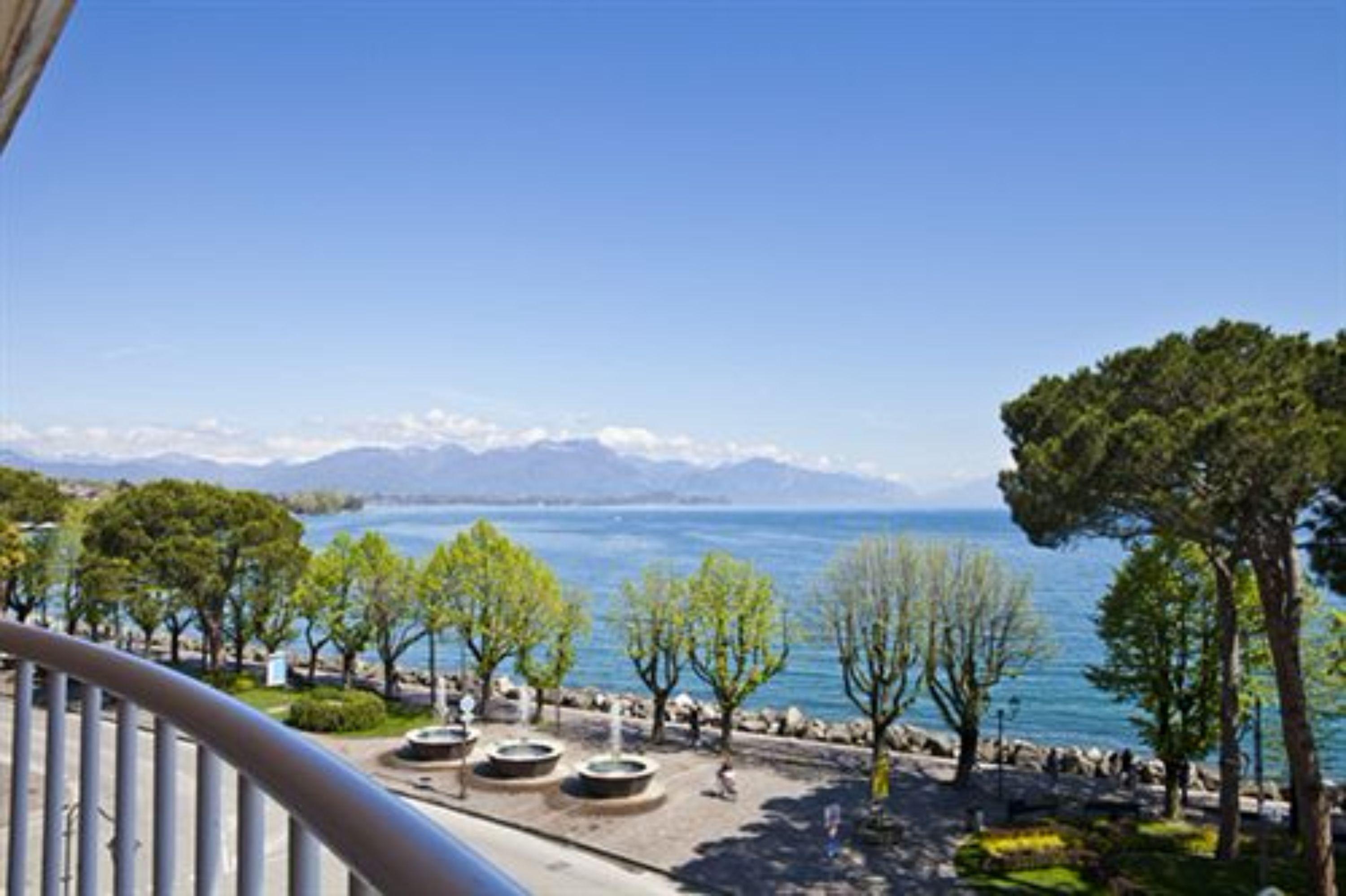 Double Room Lake View Balcony