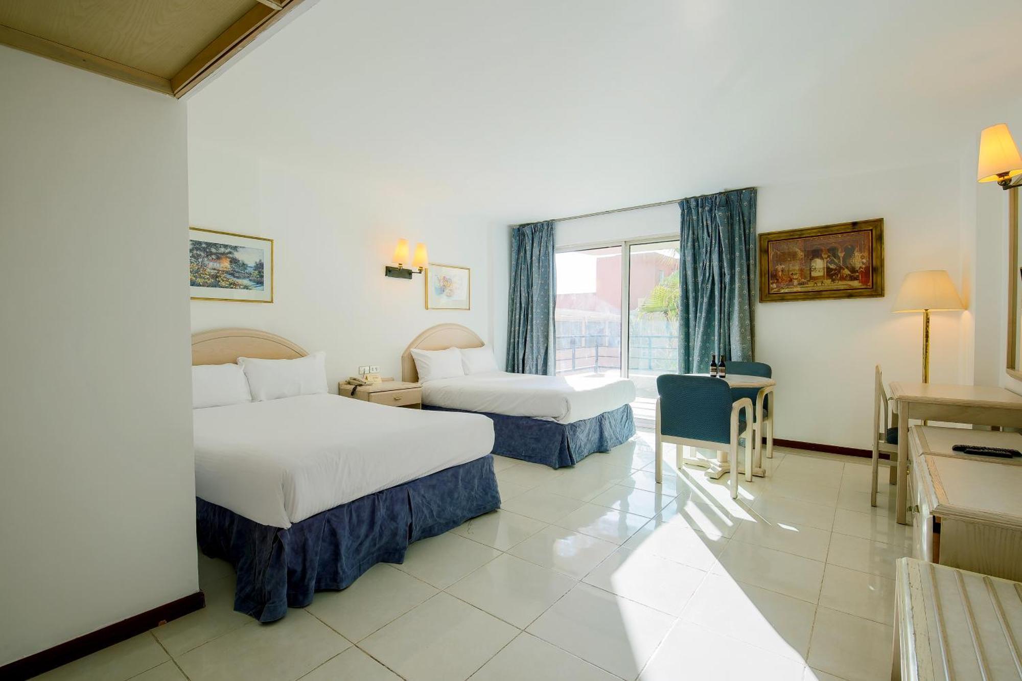 Double or Twin Room,1739420639:JPEG