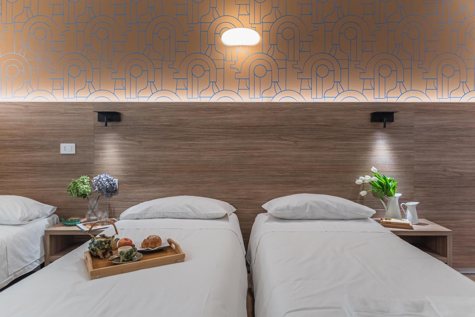 Triple Room,1742588849:JPEG