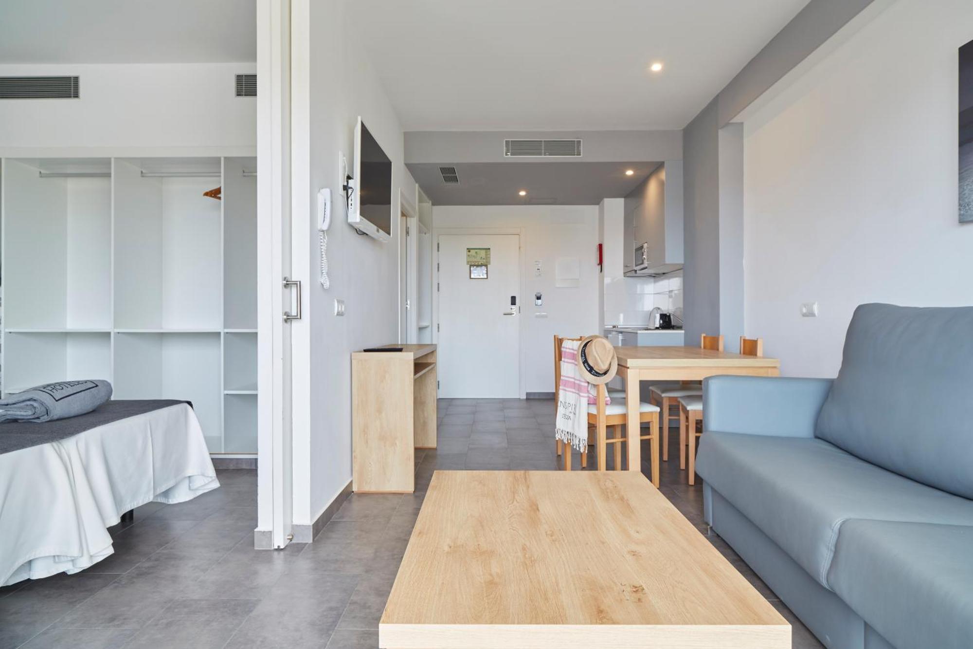 Inspire One-Bedroom Apartment