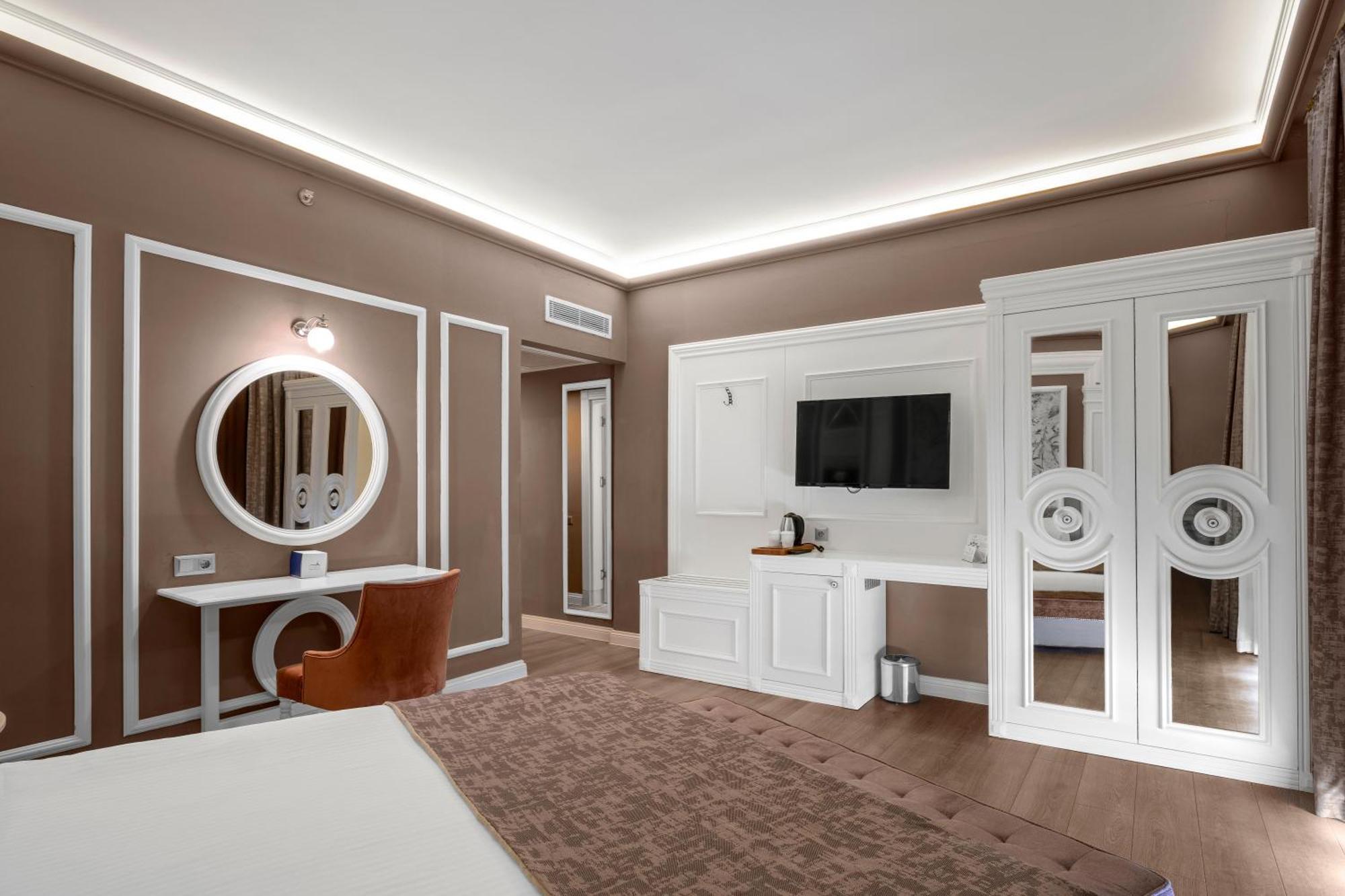Doppelzimmer mit Poolblick