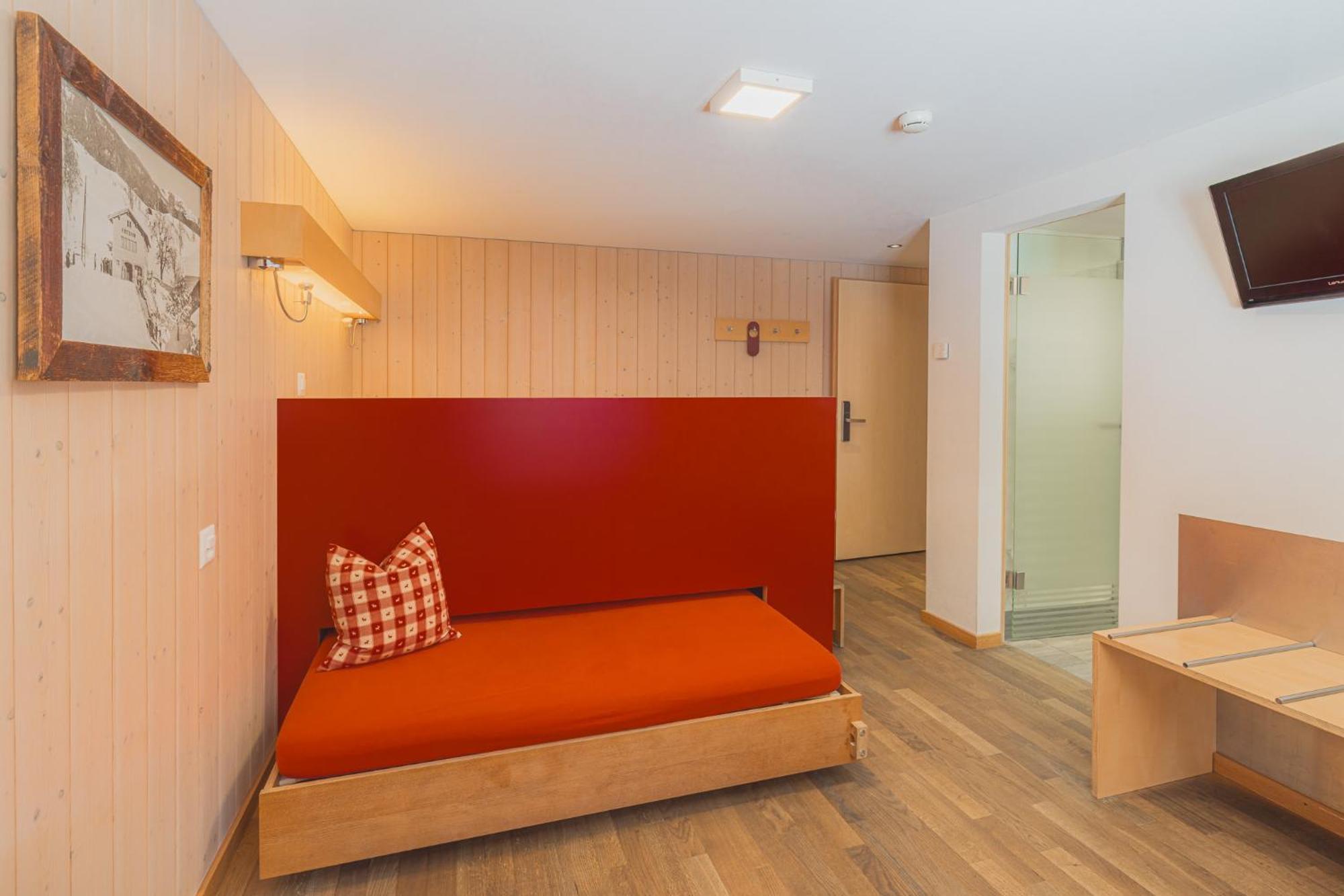 Superior Quadruple Room,1746858401:JPEG