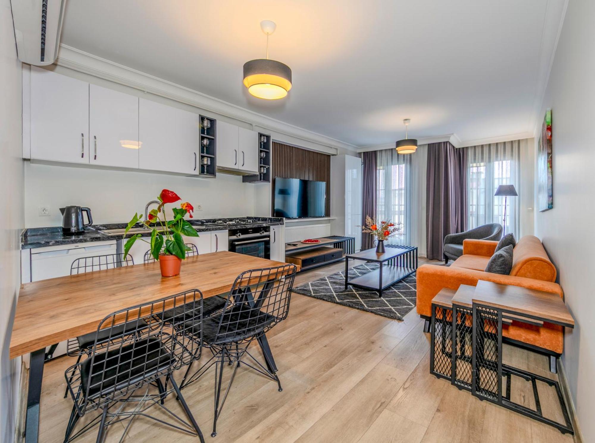 Deluxe Apartment,1758852593:JPEG