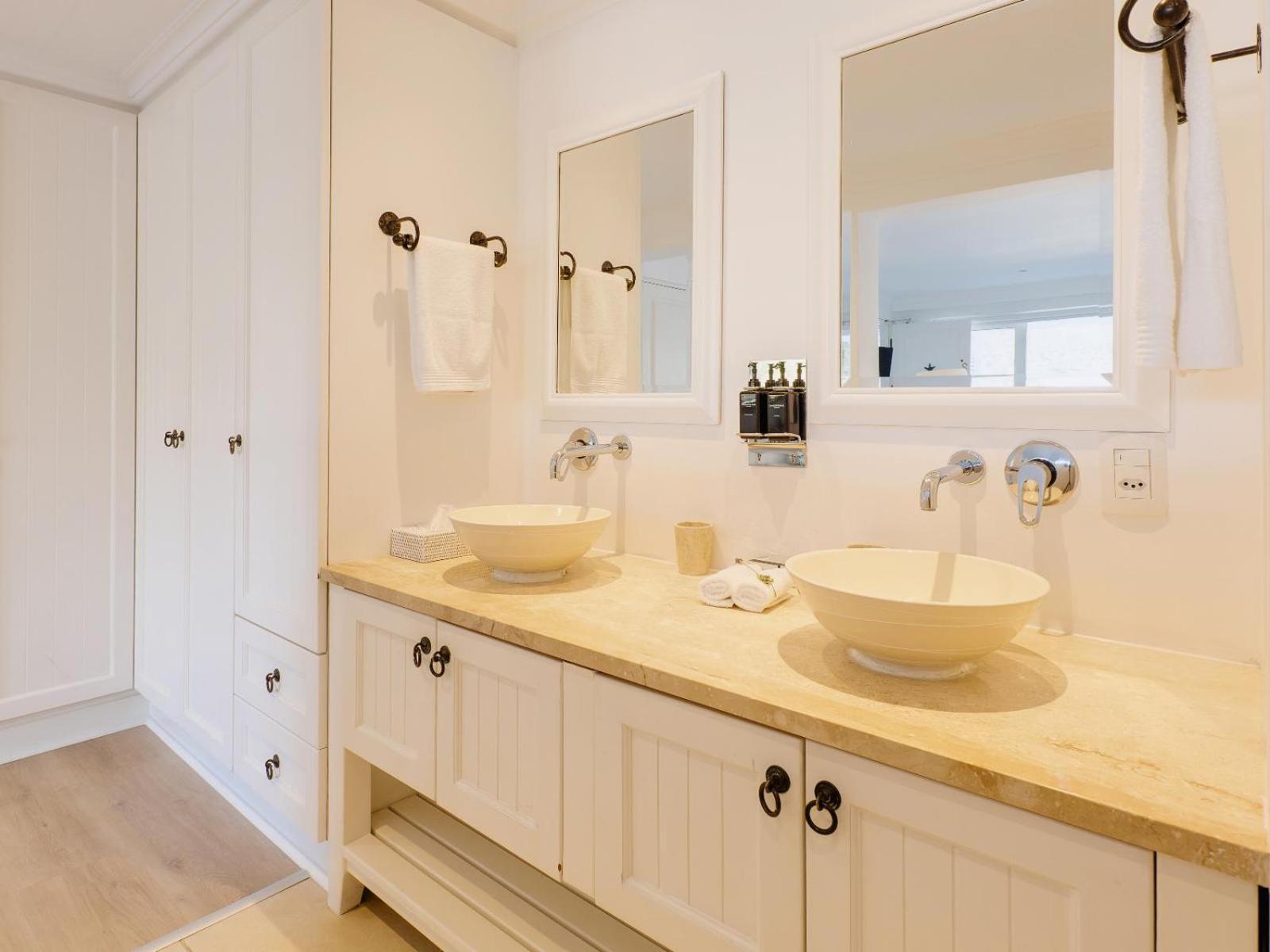 Starfish Suite,1765181151:JPEG