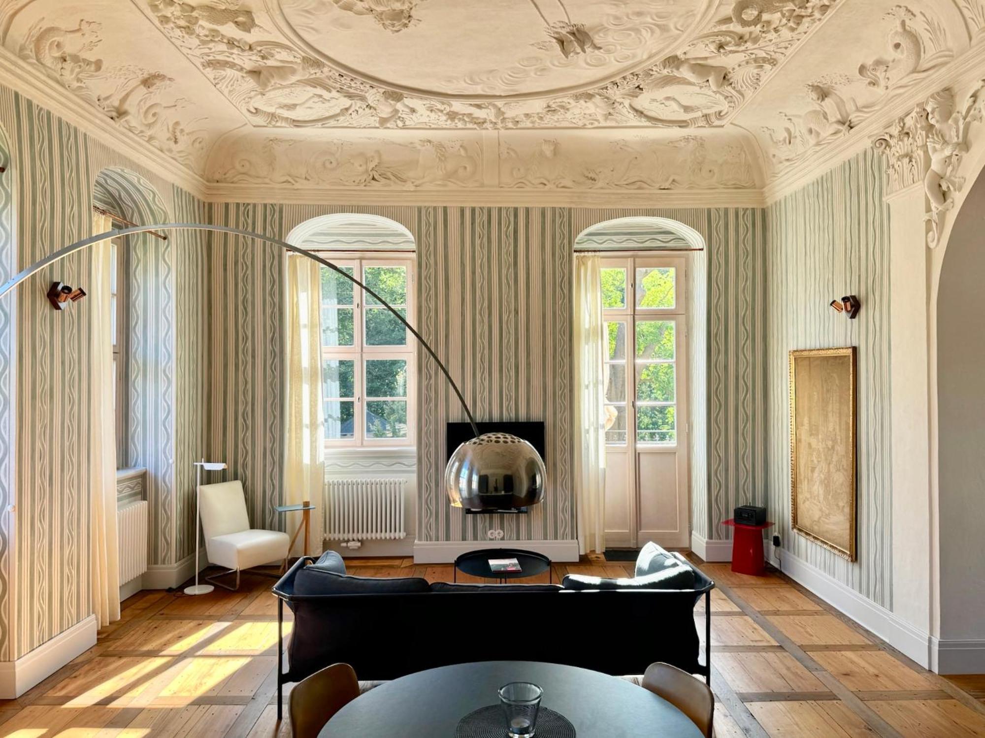 Suite Balcony