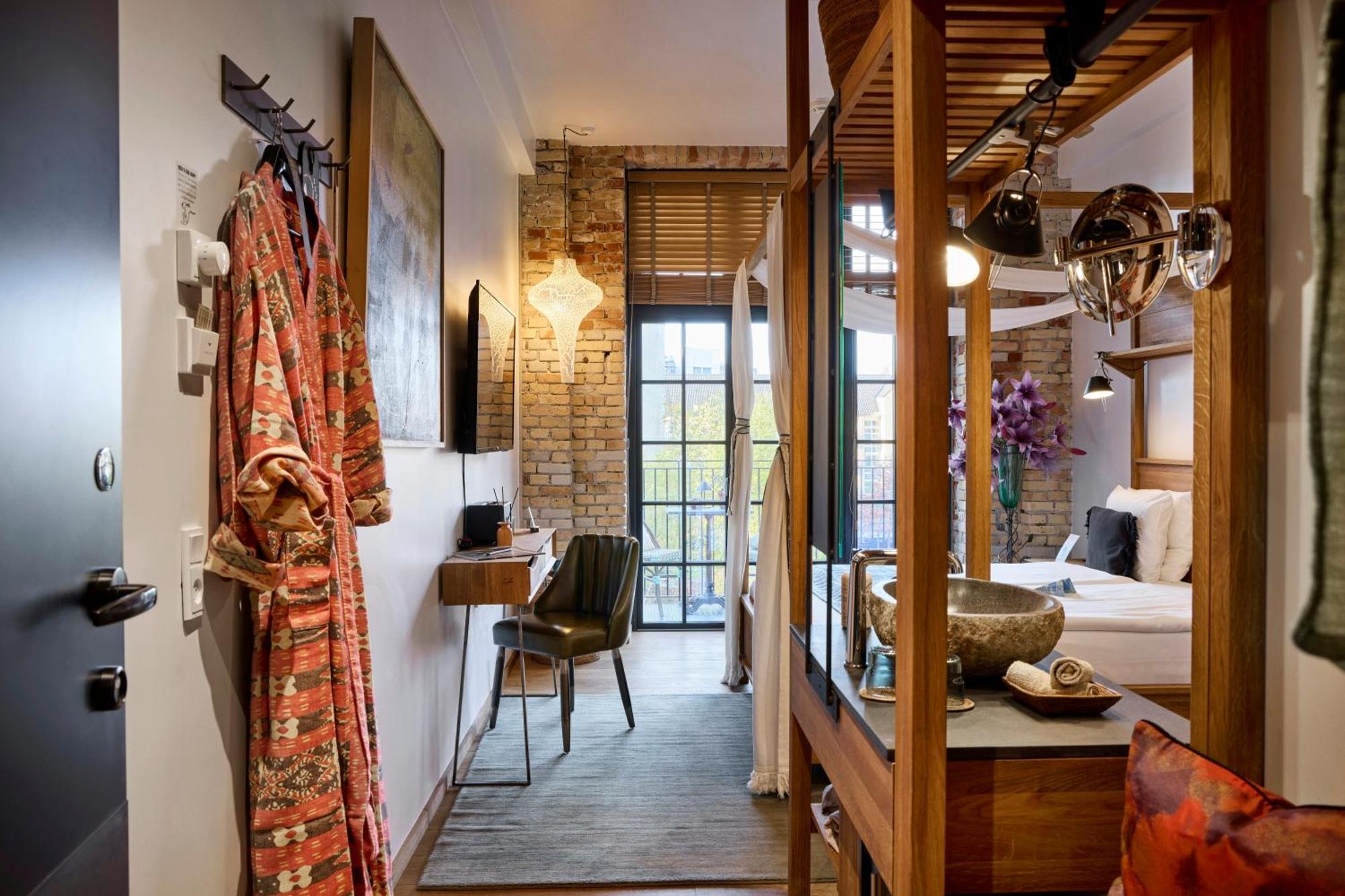 Doppelzimmer mit Balkon